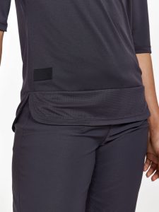 1910583-992739_Core20Offroad20XT20SS20Jersey20W_Closeup4