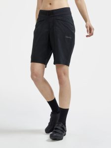 1910585-999000_Core20Offroad20XT20Shorts20W_Closeup1