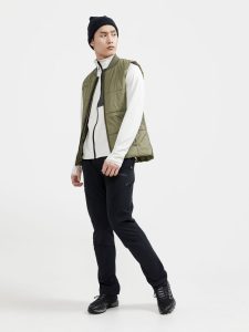 1910986-664000_CORE20Light20Padded20Vest20M_Closeup5