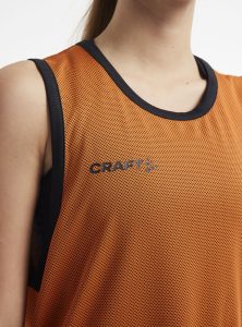 1911110-575999_Progress20Reversible20Basket20Singlet20W_Closeup3