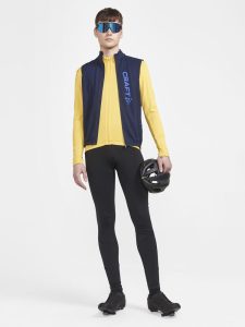 1911170-549000_Core20Bike20SubZ20LS20Jersey20M_Closeup4