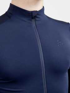 1911179-396000_ADV20Bike20Essence20LS20Jersey20M_Closeup3