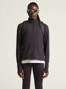 1911241-499000_ADV20Essence20Wind20Jacket20W_closeup11