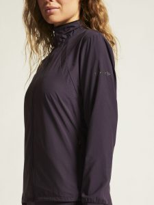 1911241-499000_ADV20Essence20Wind20Jacket20W_closeup5