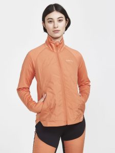 1911311-732000_ADV20SubZ20Jacket20220W_Closeup1