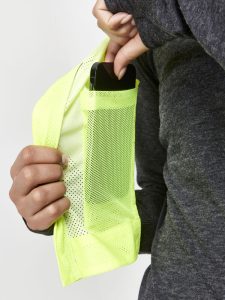 1911324-851000_ADV20Lumen20Short20Vest_Closeup5