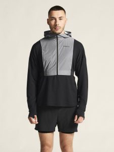 1911324-926000_ADV20Lumen20Short20Vest_closeup5