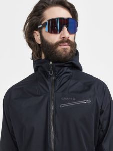 1911326-999000_PRO20Hydro20Jacket20220M_Closeup3