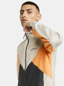 1911443-214992_20ADV20Essence20Wind20Jacket20M_closeup3