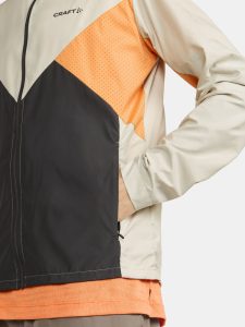 1911443-214992_20ADV20Essence20Wind20Jacket20M_closeup4