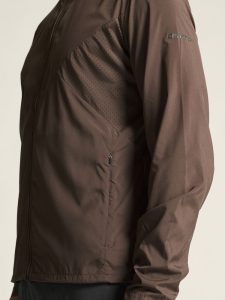 1911443-286000_ADV20Essence20Wind20Jacket20M_closeup6