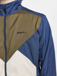1911443-698671_ADV20Essence20Wind20Jacket20M_Closeup3