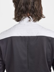 1911444-914992_ADV20Essence20Warm20Jacket20M_Closeup4