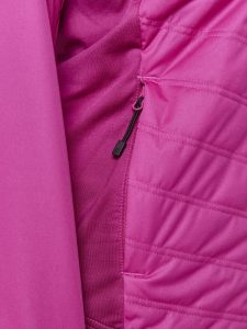 1911670-486000_ADV20Essence20Warm20Jacket20W_Closeup4