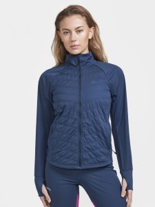 1911670-698000_ADV20Essence20Warm20Jacket20W_Closeup1