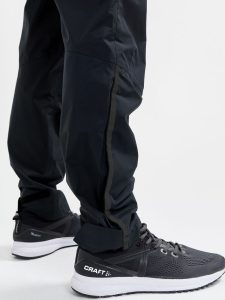 1911688-999000_CORE20Bike20Ride20Hydro20Lumen20Pants20W_Closeup3