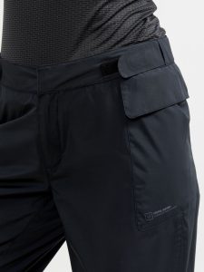 1911688-999000_CORE20Bike20Ride20Hydro20Lumen20Pants20W_Closeup4
