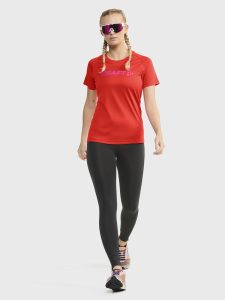 1911785-484000_Core20Essence20Logo20Tee20W_closeup5
