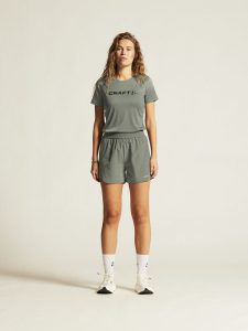 1911785-647000_Core20Essence20Logo20Tee20W_closeup1