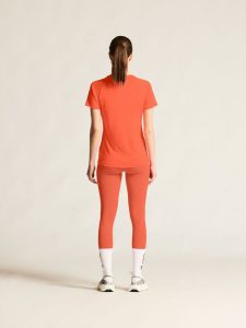 1911785-7370_Core20Essence20Logo20Tee20W_Closeup3