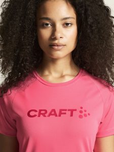 1911785-745000_Core20Essence20Logo20Tee20W_closeup5