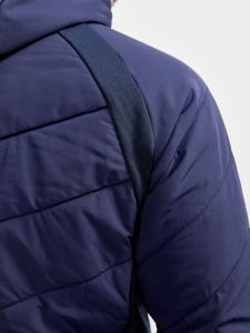 1911890-396000_ADV20Explore20Hybrid20Jacket20M_Closeup4