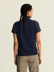 1912162-390000_ADV20Unify20Vest20W_closeup4