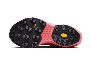 1912172-935410_CTM20Ultra20Carbon20Trail20W_Closeup4