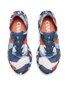 1912179-013573_CTM20Ultra20Carbon20220M_Closeup3