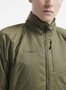 1912215-664000_CORE20Light20Padded20Jacket20M_Closeup4