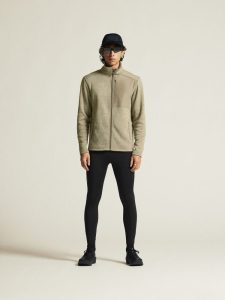 1912218-237200_ADV20Explore20Heavy20Fleece20Jacket20M_closeup1
