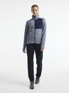 1912219-362396_ADV20Explore20Heavy20Fleece20jacket20W_Closeup6
