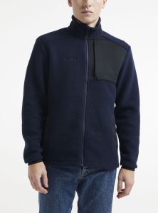 1912220-396999_ADV20Explore20Pile20Fleece20jacket20M_Closeup1