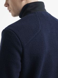 1912220-396999_ADV20Explore20Pile20Fleece20jacket20M_Closeup5