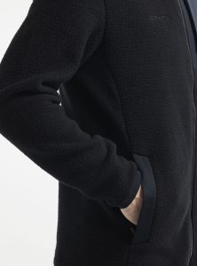 1912220-999000_ADV20Explore20Pile20Fleece20jacket20M_Closeup3
