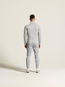 1912224-950999_ADV20Unify20Hybrid20Jacket20M_closeup3