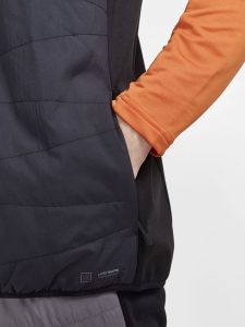 1912423-999992_Core20Nordic20Training20Insulate20Vest20M_Closeup5