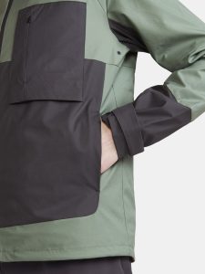 1912434-626992_ADV20Backcountry20Jacket20M_Closeup3