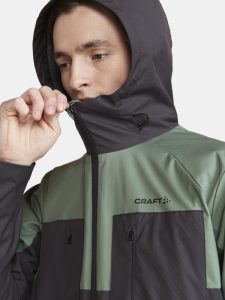 1912434-626992_ADV20Backcountry20Jacket20M_Closeup5