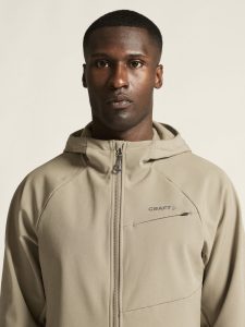 1912436-240608_ADV20Backcountry20Hybrid20Jacket20M_closeup5