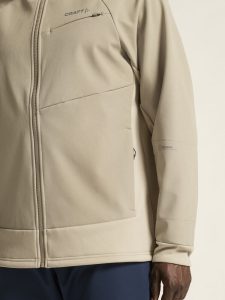 1912436-240608_ADV20Backcountry20Hybrid20Jacket20M_closeup6