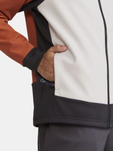 1912436-699214_ADV20Backcountry20Hybrid20Jacket20M_Closeup5