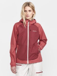 1912438-421447_ADV20Backcountry20Jacket20W_Closeup1
