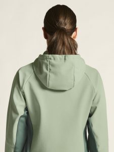 1912440-624653_ADV20Backcountry20Hybrid20Jacket20W_closeup6