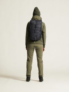 1912440-664000_ADV20Backcountry20Hybrid20Jacket20W_closeup3