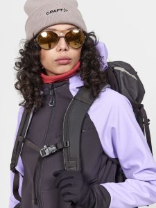 1912440-992723_ADV20Backcountry20Hybrid20Jacket20W_Closeup4