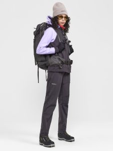 1912440-992723_ADV20Backcountry20Hybrid20Jacket20W_Closeup5