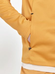1912454-574985_ADV20Essence20Jersey20Hood20Jacket20M_Closeup4