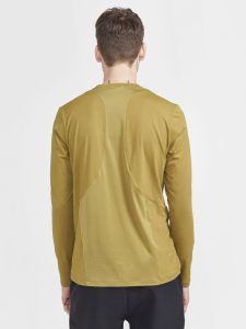 1912456-632000_ADV20HiT20LS20Tee20M_Closeup2