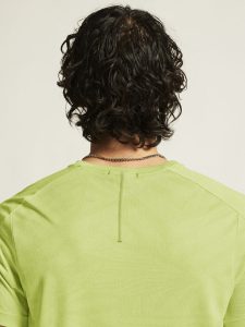 1912457-507000_ADV20Tone20SS20Structure20Tee20M_closeup6